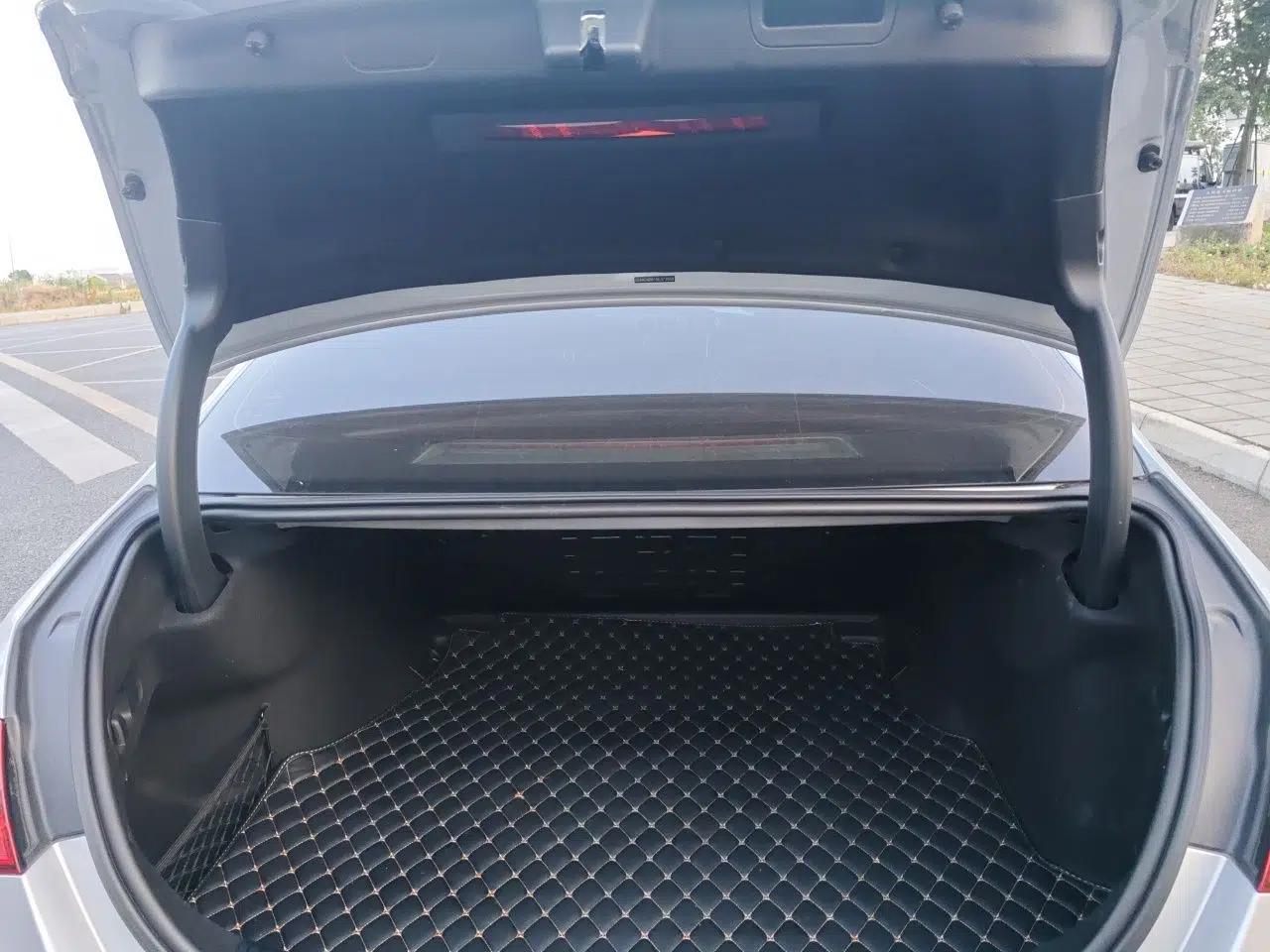 Mercedes-Benz C-Class 2022 C 200 L Sport Edition — миниатюра 19