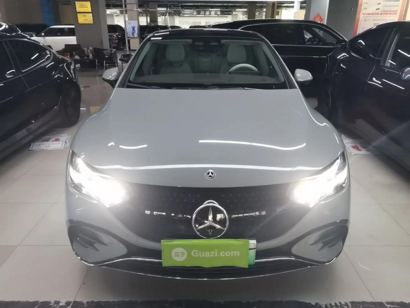 Mercedes-Benz EQE 2022 350 Luxury Edition — миниатюра 2