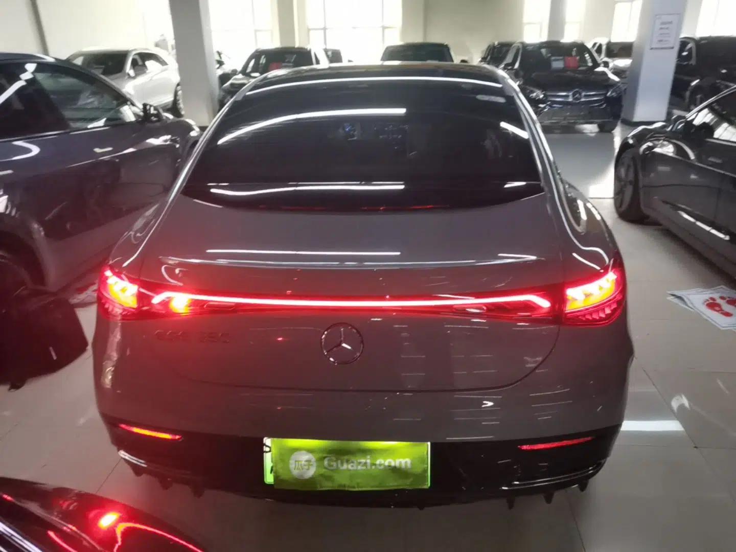 Mercedes-Benz EQE 2022 350 Luxury Edition — миниатюра 5