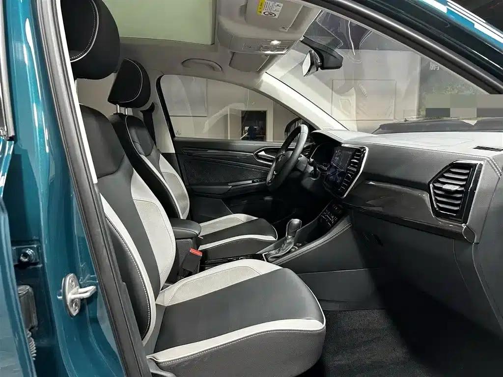 Jetta VS7 2023 280TSI Automatic High Gloss Glory Edition — миниатюра 12