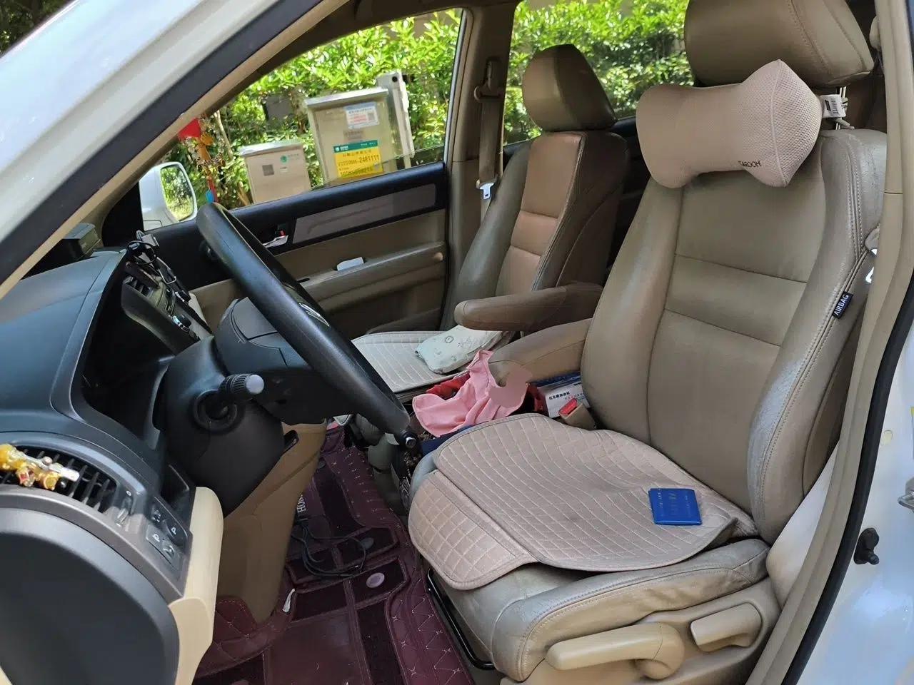 Honda CR-V 2010 2.0L automatic two-wheel drive urban version — миниатюра 15