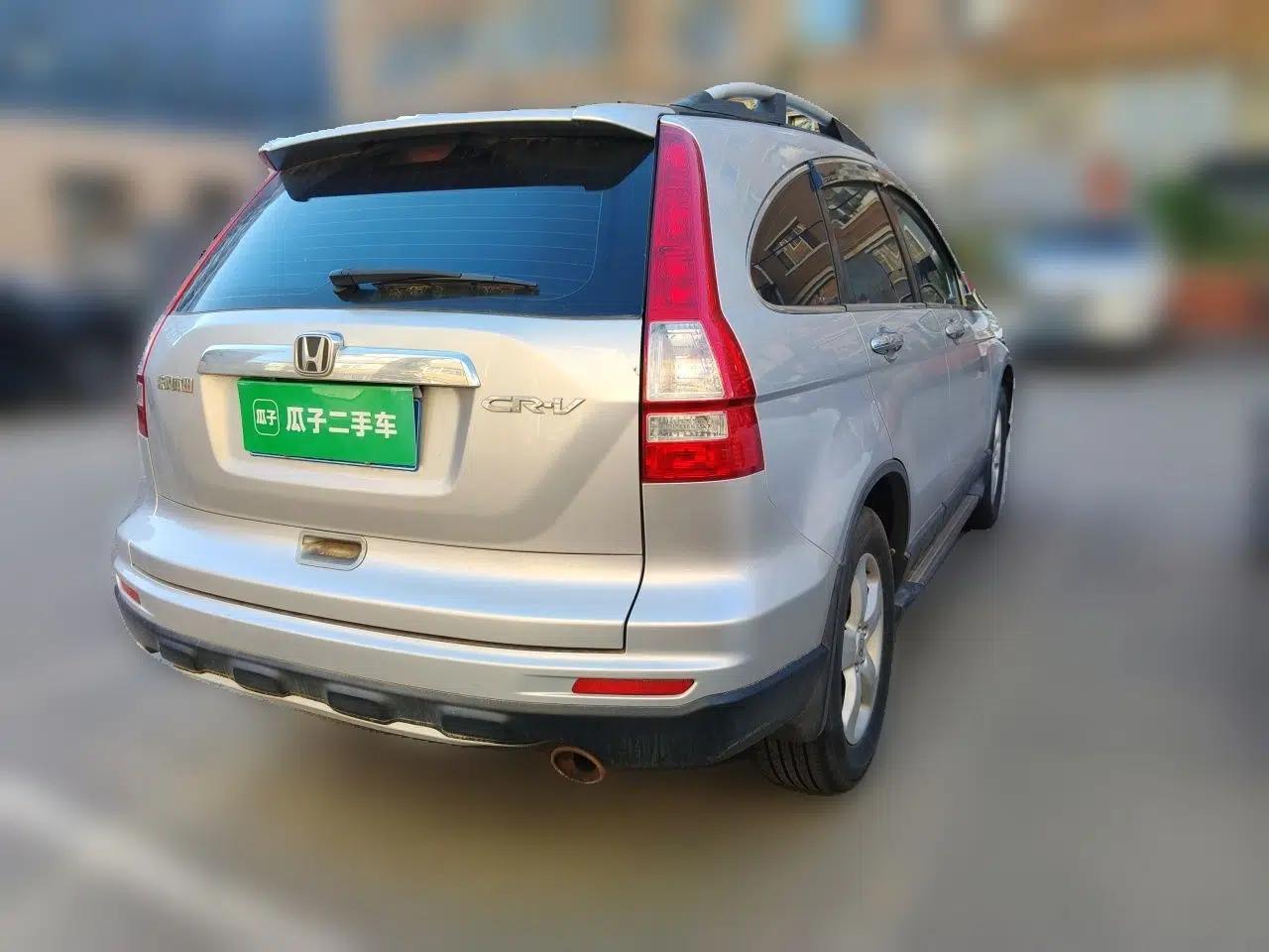 Honda CR-V 2010 2.0L automatic two-wheel drive urban version — миниатюра 6