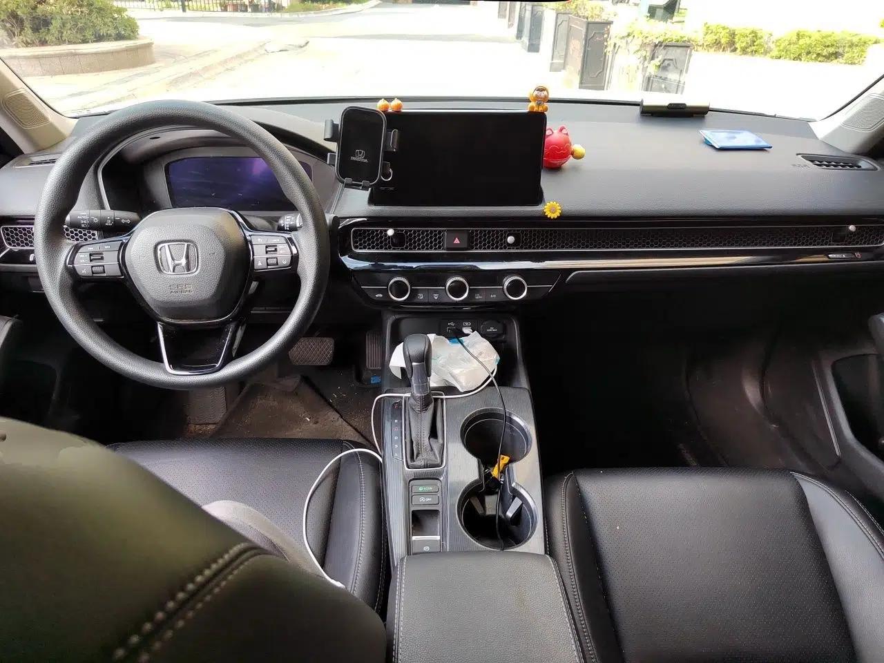 Honda Integra 2022 240TURBO CVT Technology Edition — миниатюра 9