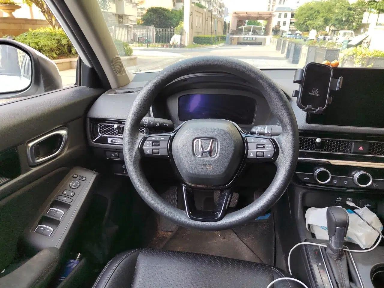 Honda Integra 2022 240TURBO CVT Technology Edition — миниатюра 10