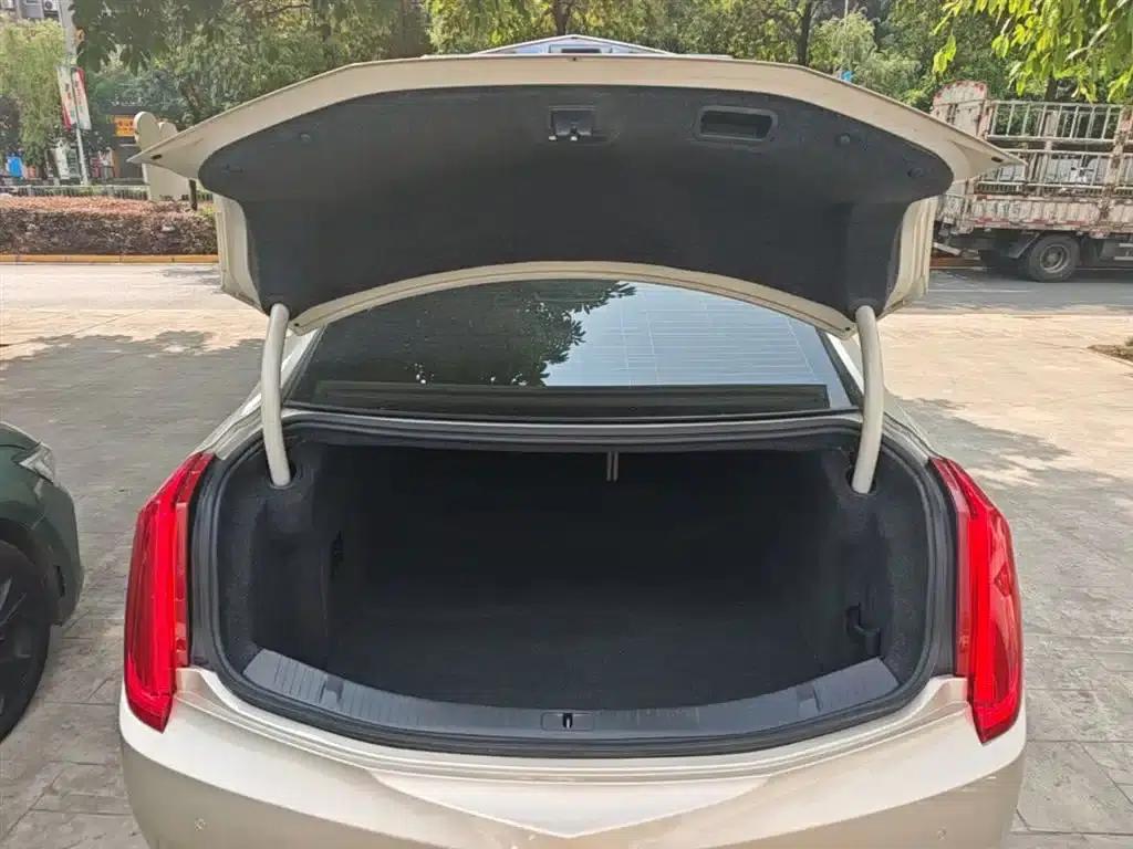 2017 Cadillac XTS 28T Elite — миниатюра 19