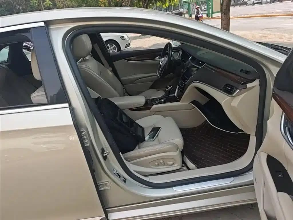 2017 Cadillac XTS 28T Elite — миниатюра 25