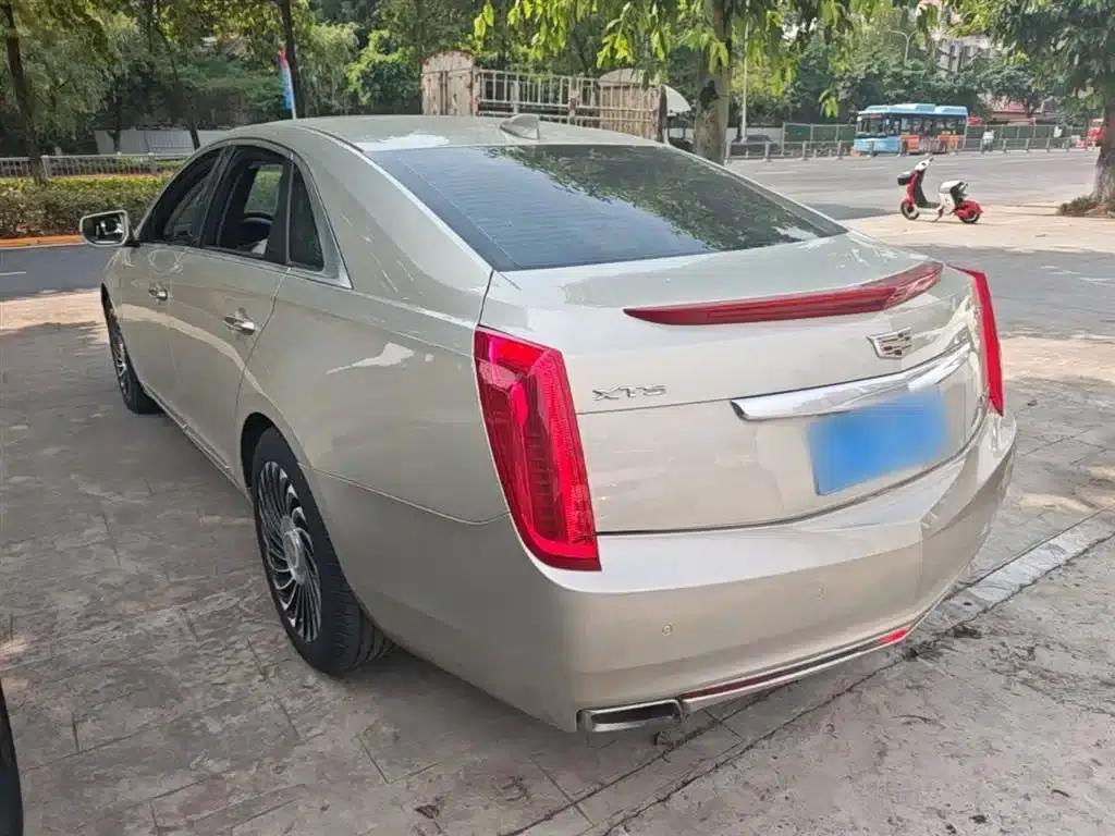 2017 Cadillac XTS 28T Elite — миниатюра 5