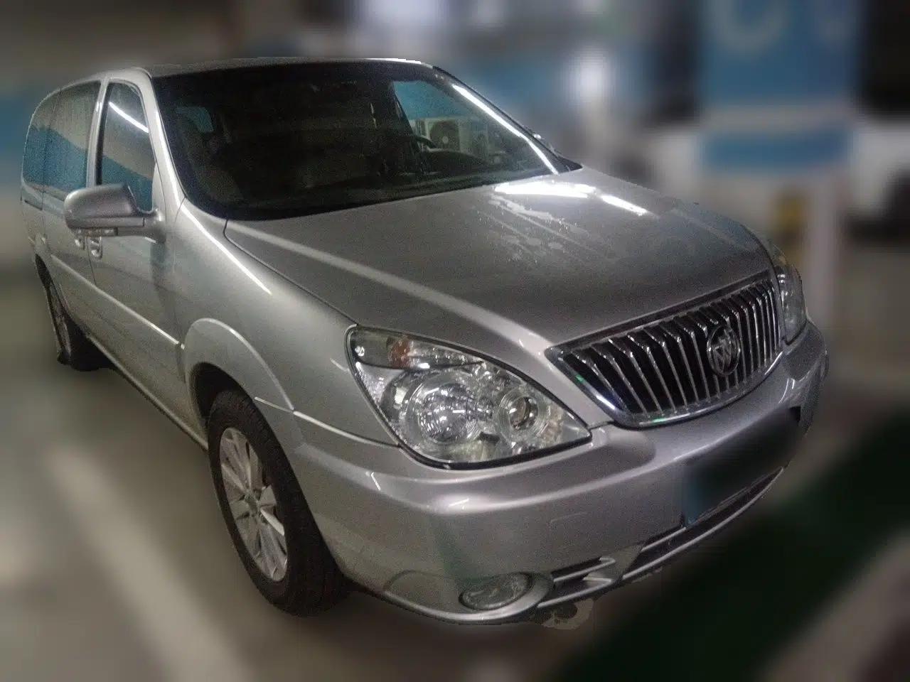 Buick GL8 2014 2.4L Comfort Edition — миниатюра 3