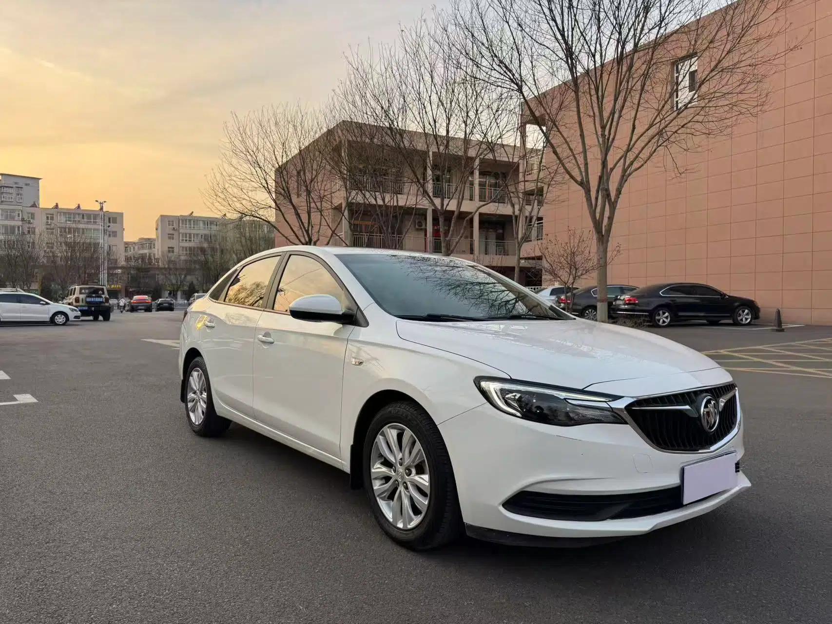 Buick GT 2021 Revised Version Flagship 1.5L Automatic Elite Edition — миниатюра 3