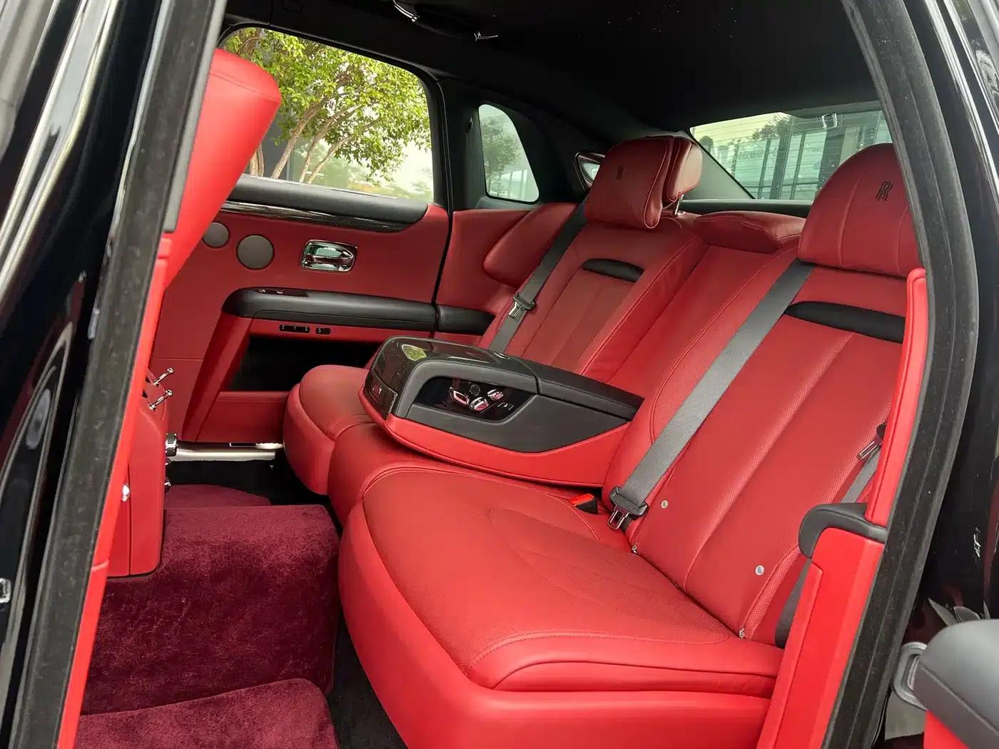 2022 Ghost 6.7T Black Badge — миниатюра 3