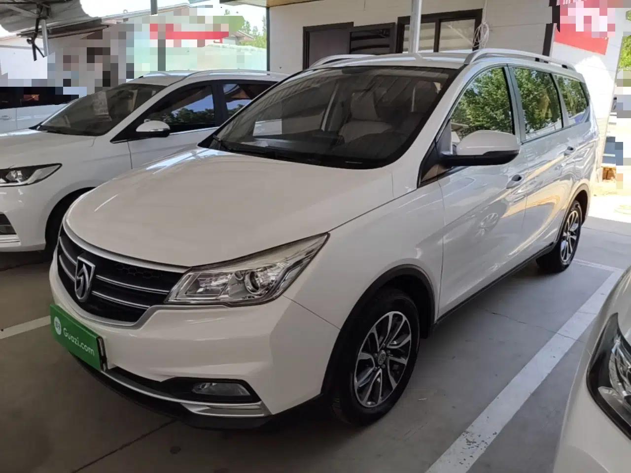 Baojun 730 2021 1.5T CVT Fashion Version 7 Seats — миниатюра 1