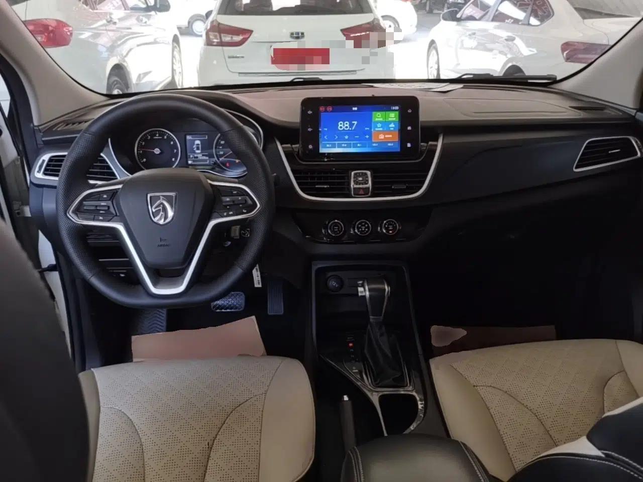 Baojun 730 2021 1.5T CVT Fashion Version 7 Seats — миниатюра 17
