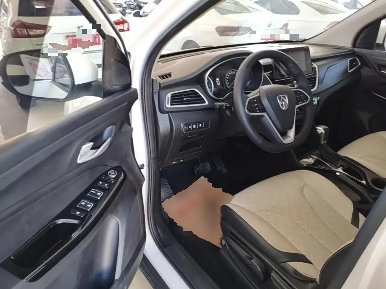 Baojun 730 2021 1.5T CVT Fashion Version 7 Seats — миниатюра 23