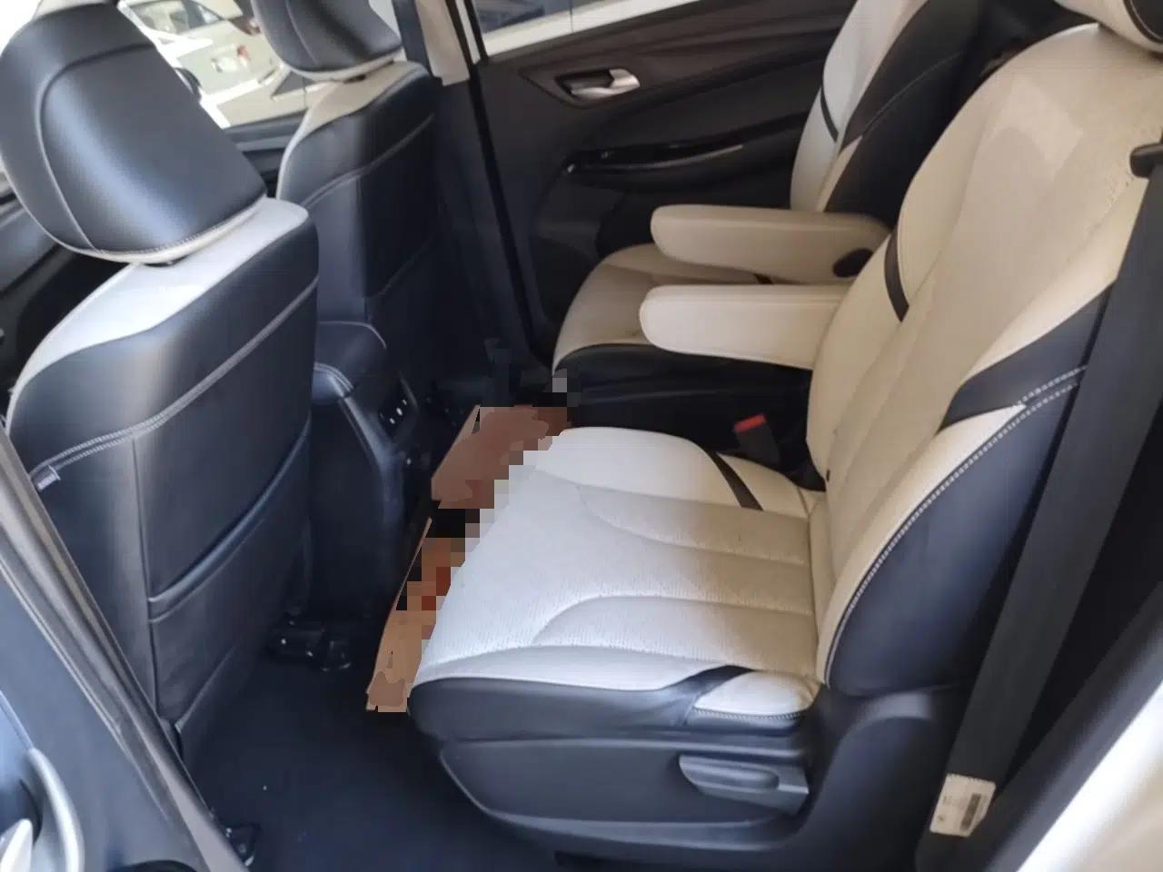 Baojun 730 2021 1.5T CVT Fashion Version 7 Seats — миниатюра 25