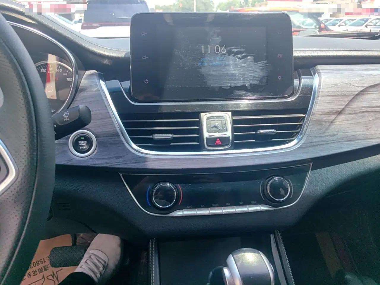 Baojun 730 2017 1.5T DCT Flagship Model 7 Seats China V Emission Standard — миниатюра 15