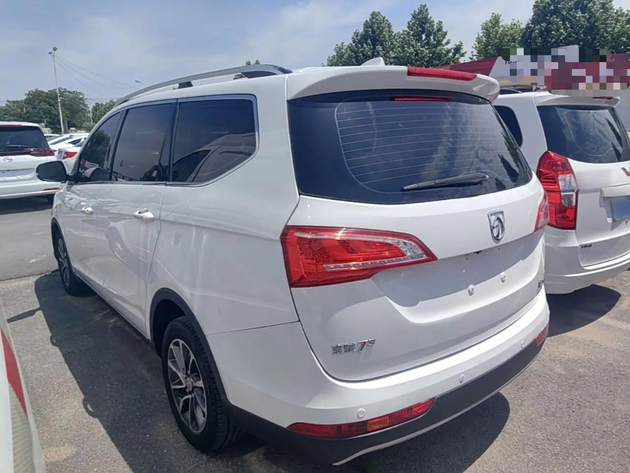 Baojun 730 2017 1.5T DCT Flagship Model 7 Seats China V Emission Standard — миниатюра 4