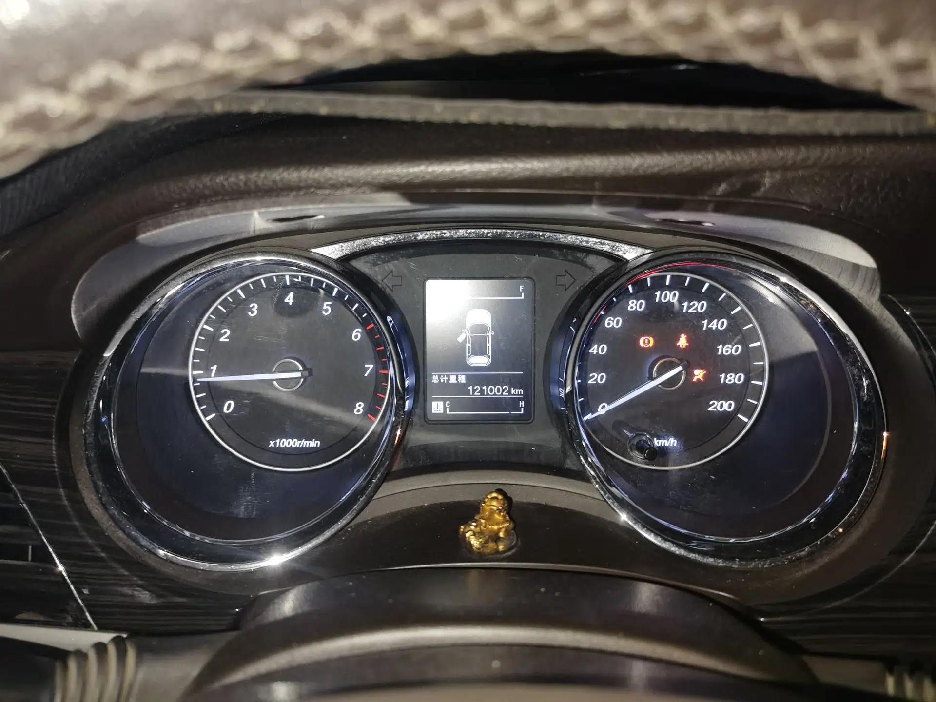 Baojun 730 2016 1.5T Manual Luxury Edition 7 Seats — миниатюра 11