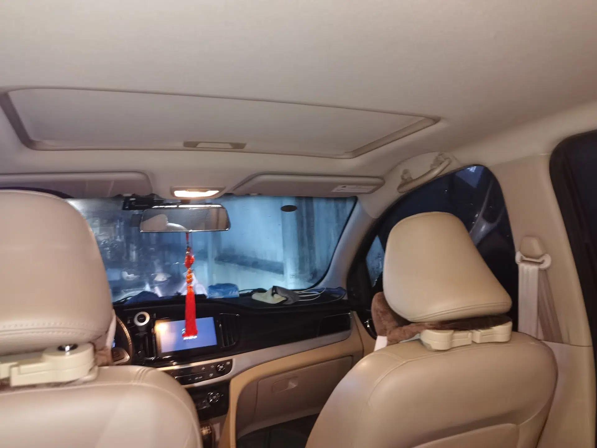 Baojun 730 2016 1.5T Manual Luxury Edition 7 Seats — миниатюра 18