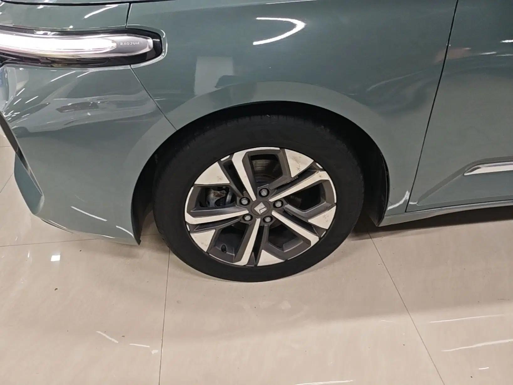 Baojun Valli 2021 1.5T Naqu Starry Sky CVT Flagship Model — миниатюра 10