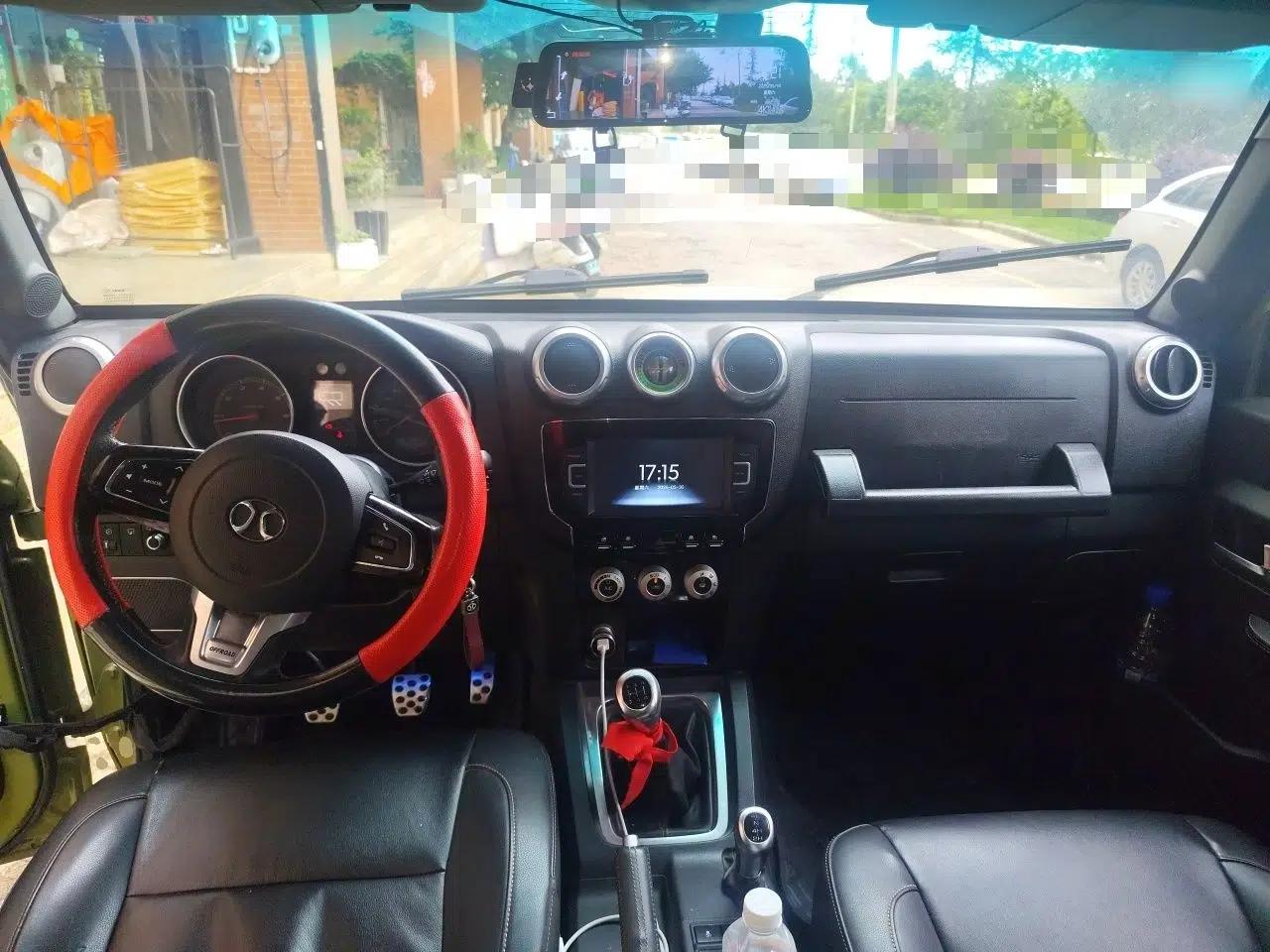 BAIC Off-Road BJ40 2016 40L 2.0T Manual All-Wheel Drive Prestige Edition — миниатюра 9