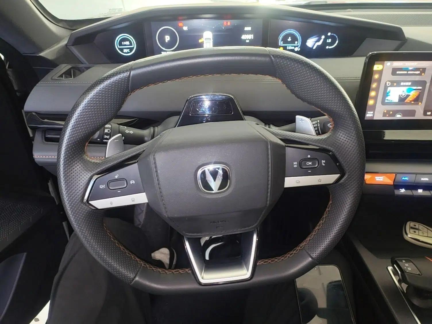 CHANGAN UNI-V 2022 1.5T Prestige Version — миниатюра 13