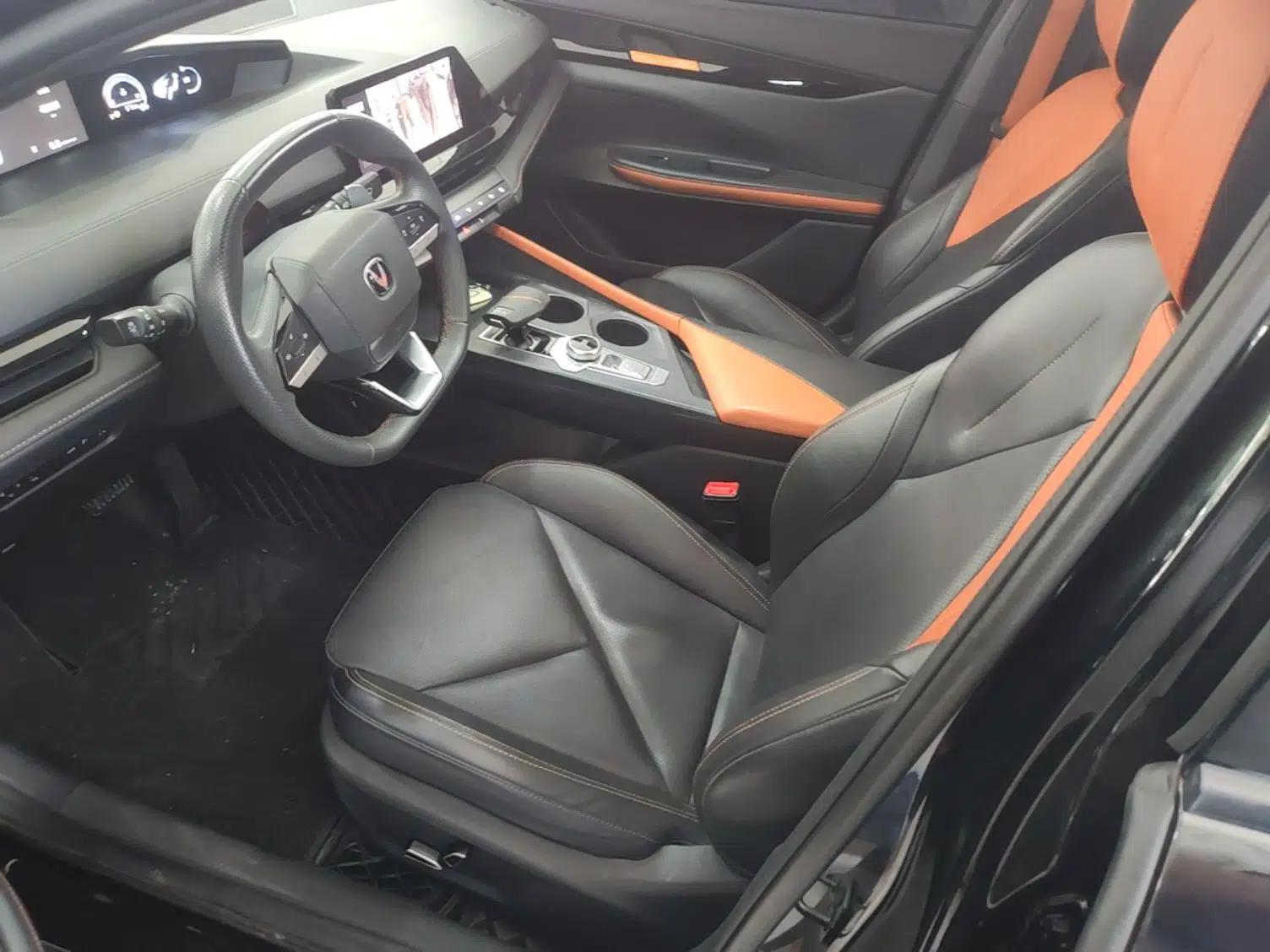 CHANGAN UNI-V 2022 1.5T Prestige Version — миниатюра 17