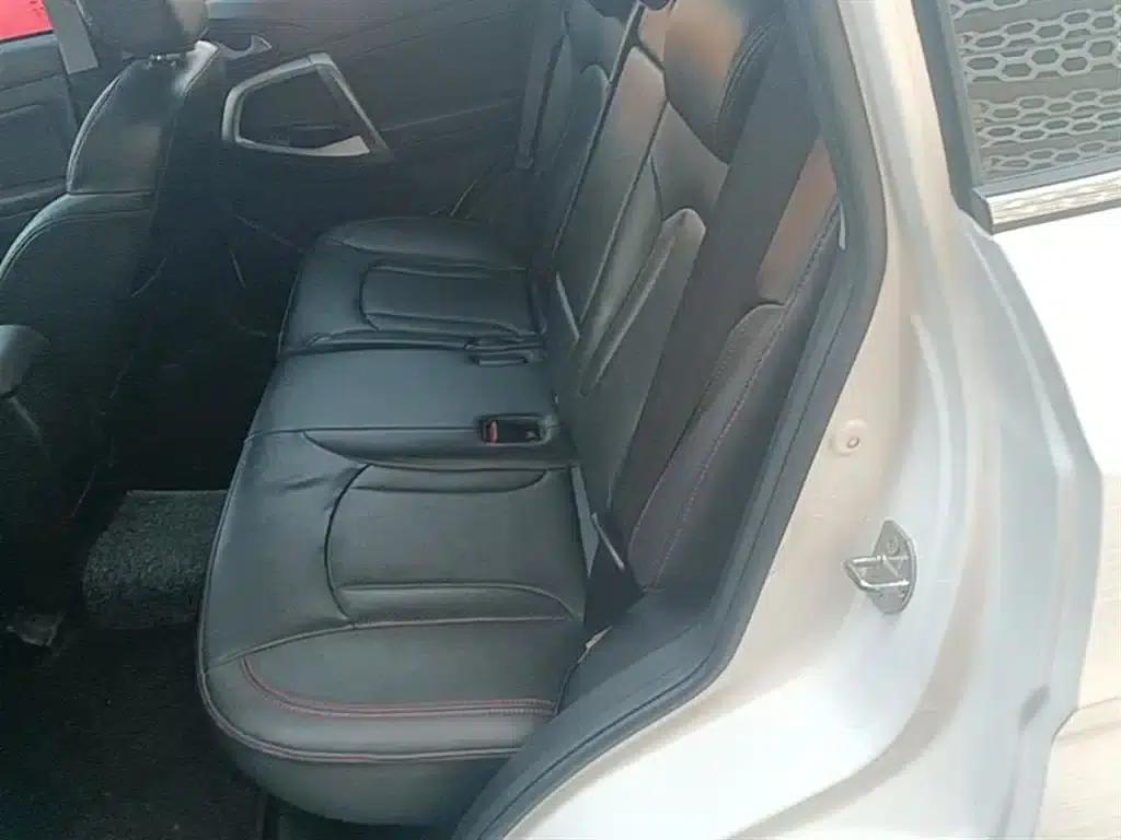 Chery Tiggo 5 2016 2.0L CVT Family Edition — миниатюра 17