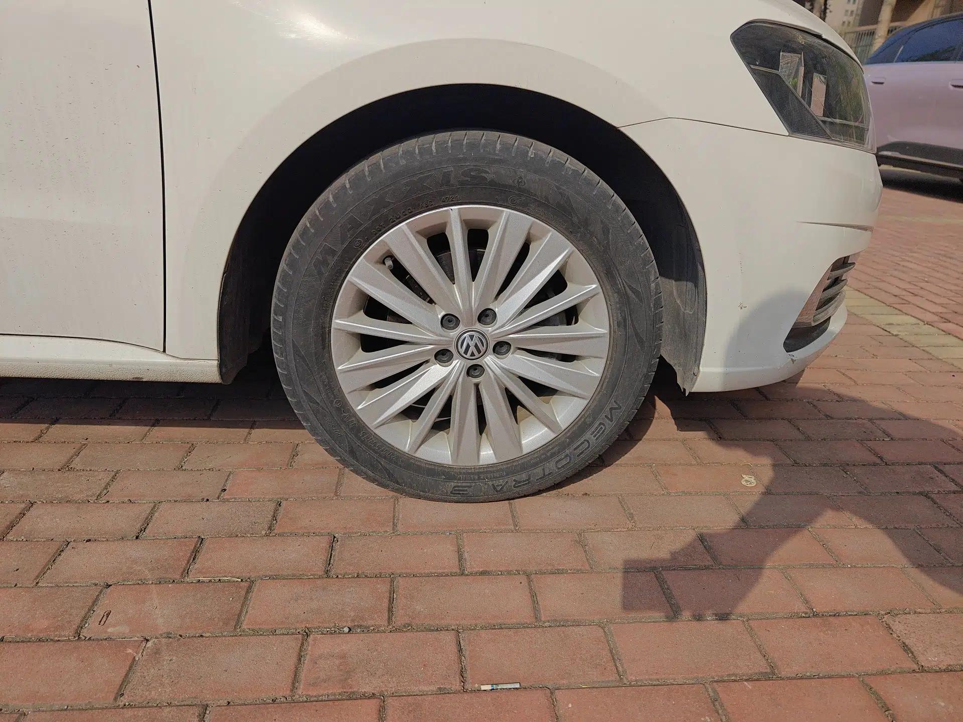 Volkswagen Lavida 2019 Lavida Start 1.5L Automatic Comfort Edition China VI Standard — миниатюра 8