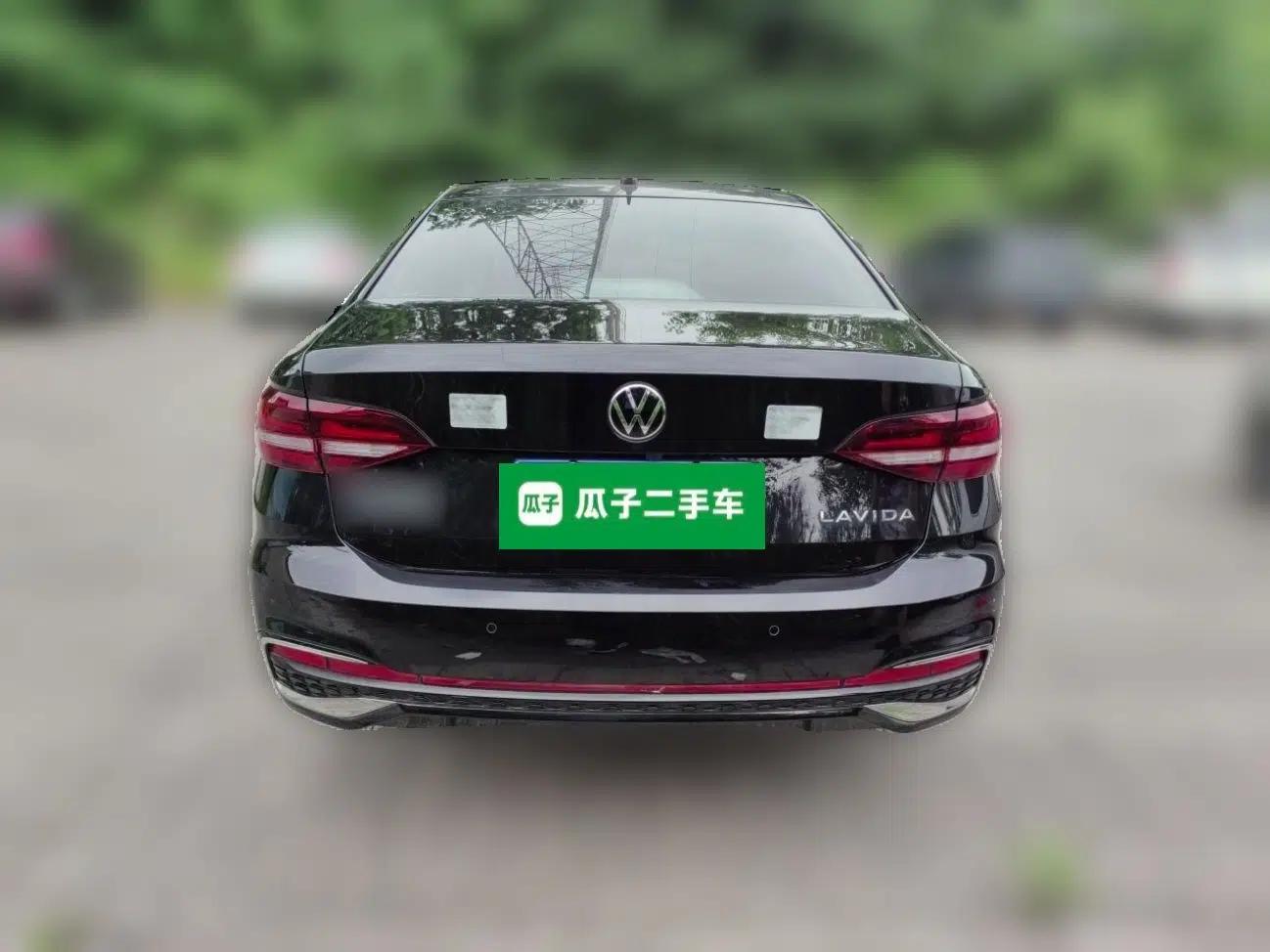 Volkswagen Lavida 2024 1.5L Automatic Starry Sky 5 Million Edition — миниатюра 5