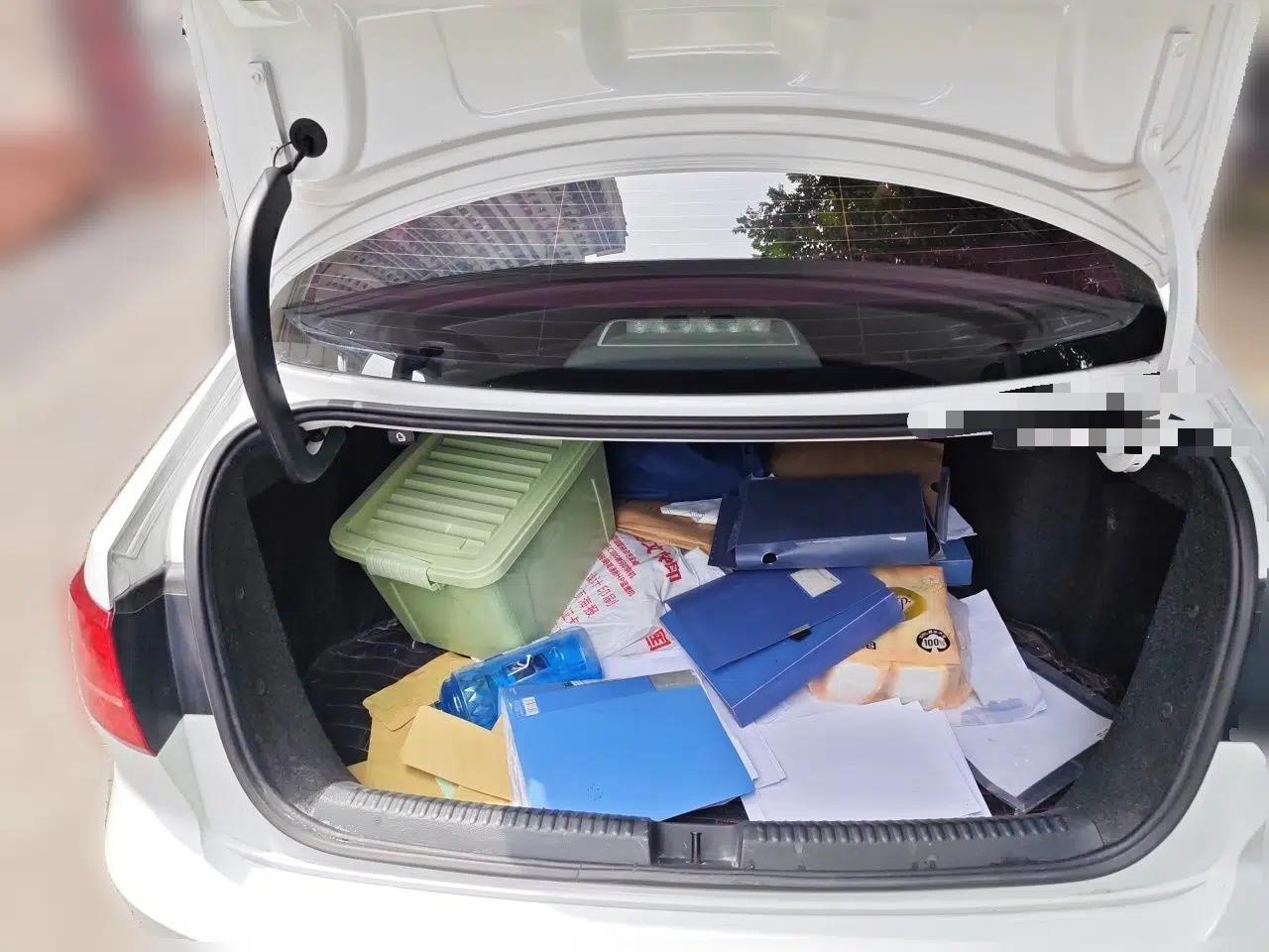 Volkswagen Sagitar 2015 230TSI Automatic Comfort Version — миниатюра 16
