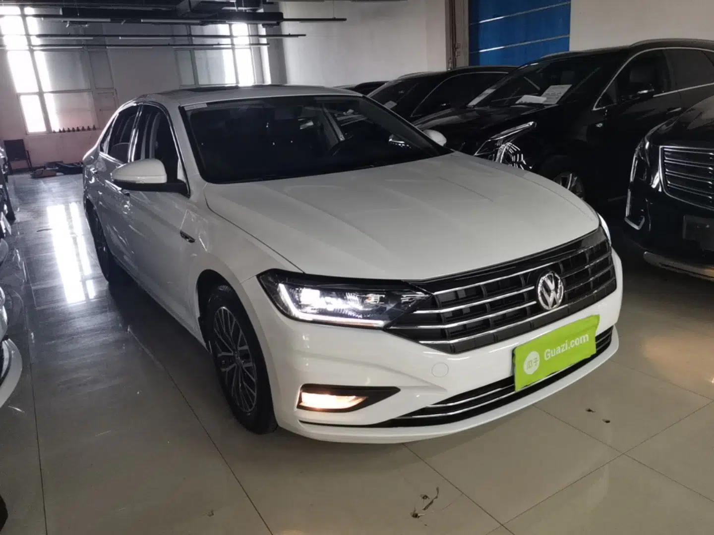 Volkswagen Sagitar 2021 280TSI DSG Comfort Connect Edition — миниатюра 3
