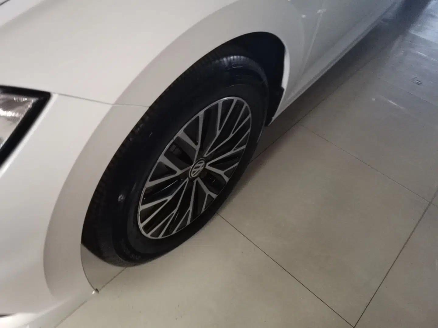 Volkswagen Sagitar 2021 280TSI DSG Comfort Connect Edition — миниатюра 10