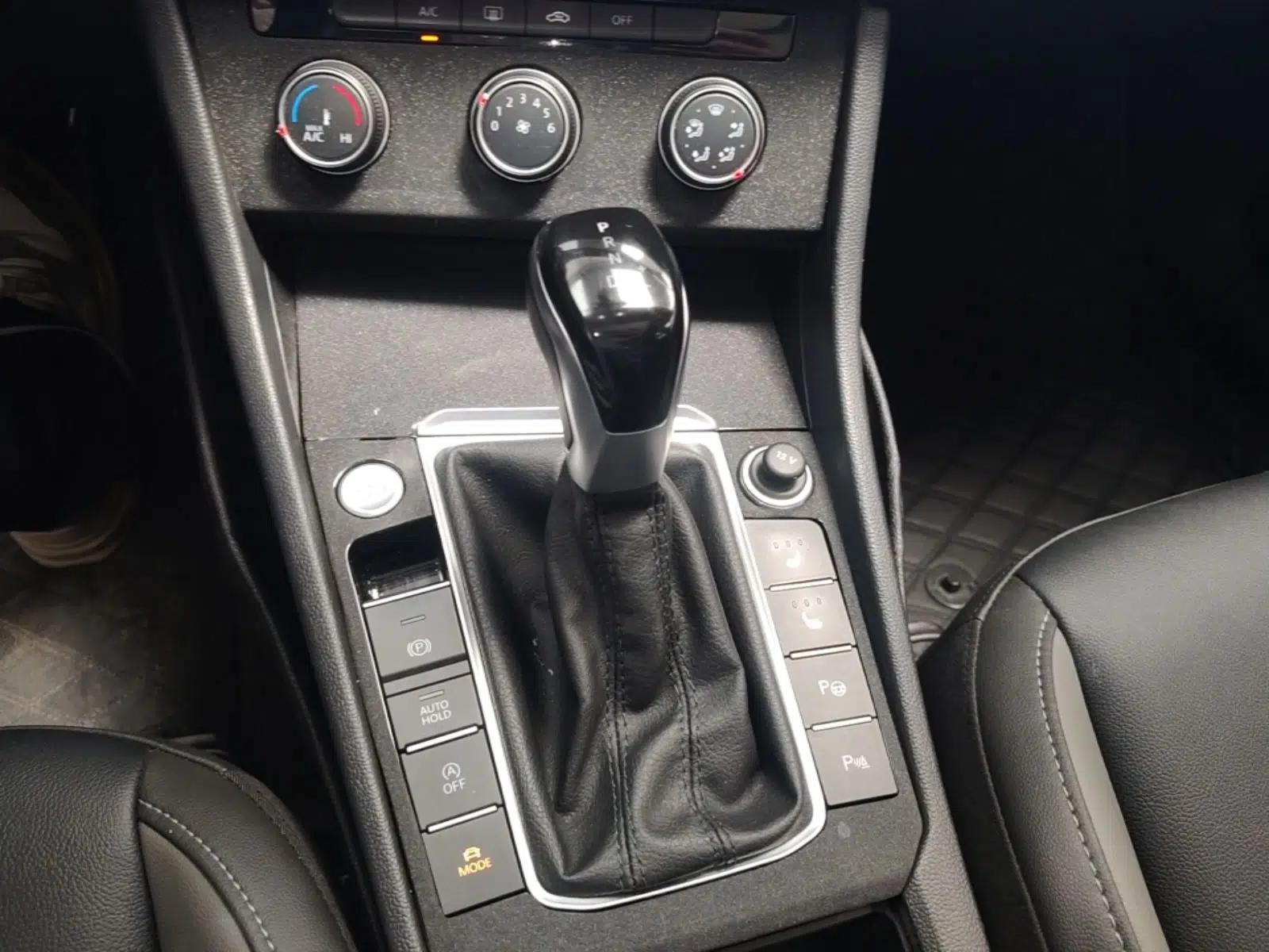 Volkswagen Sagitar 2021 280TSI DSG Excellence Edition — миниатюра 16