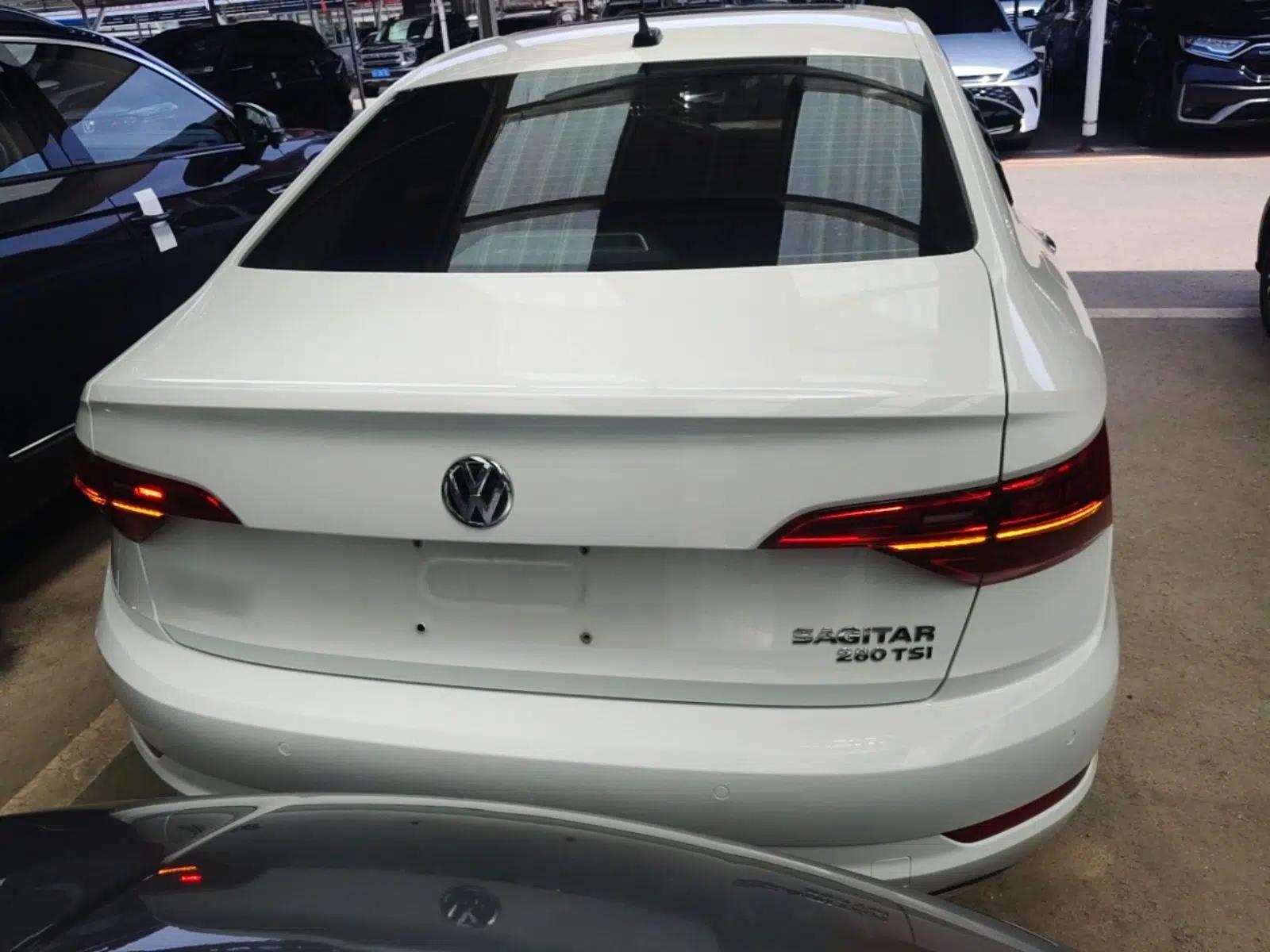 Volkswagen Sagitar 2021 280TSI DSG Excellence Edition — миниатюра 5