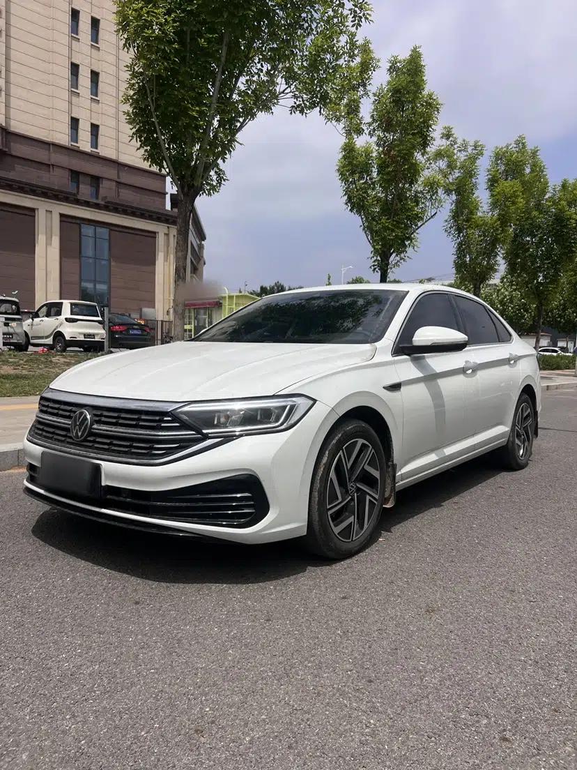 Volkswagen Sagitar 2023 300TSI DSG Excellence Edition — миниатюра 1
