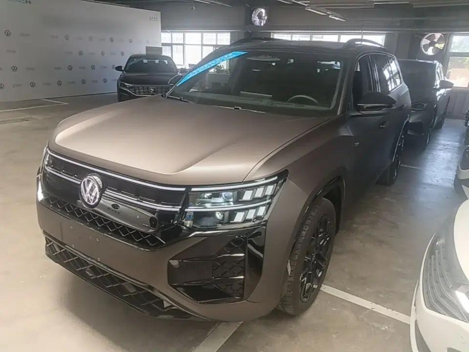 Volkswagen Teramont 2025 Tiguan Pro 450TSI Four-Wheel Drive Summit Edition — миниатюра 1