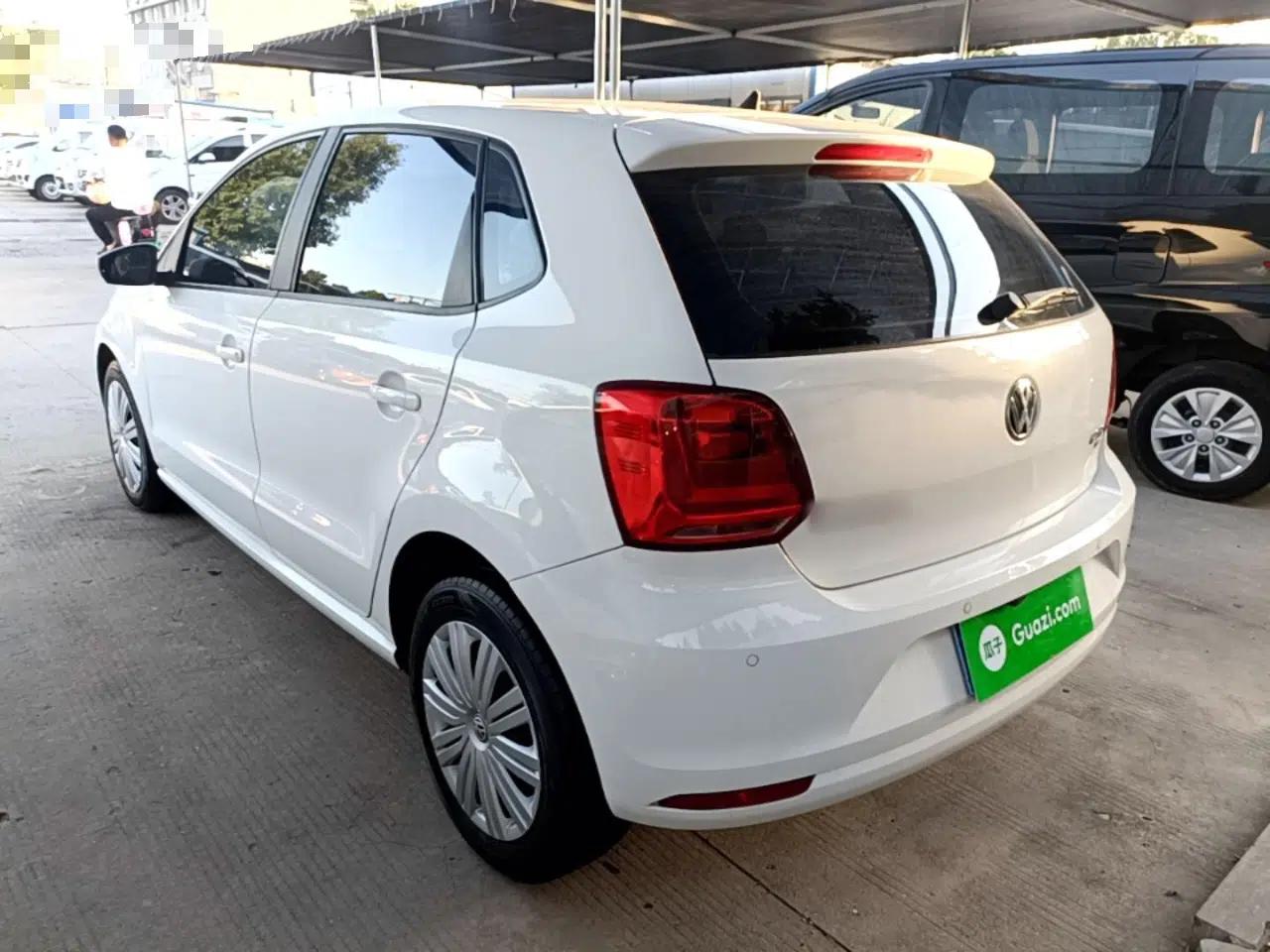 Volkswagen Polo 2018 1.5L Automatic Enjoyment Model — миниатюра 4