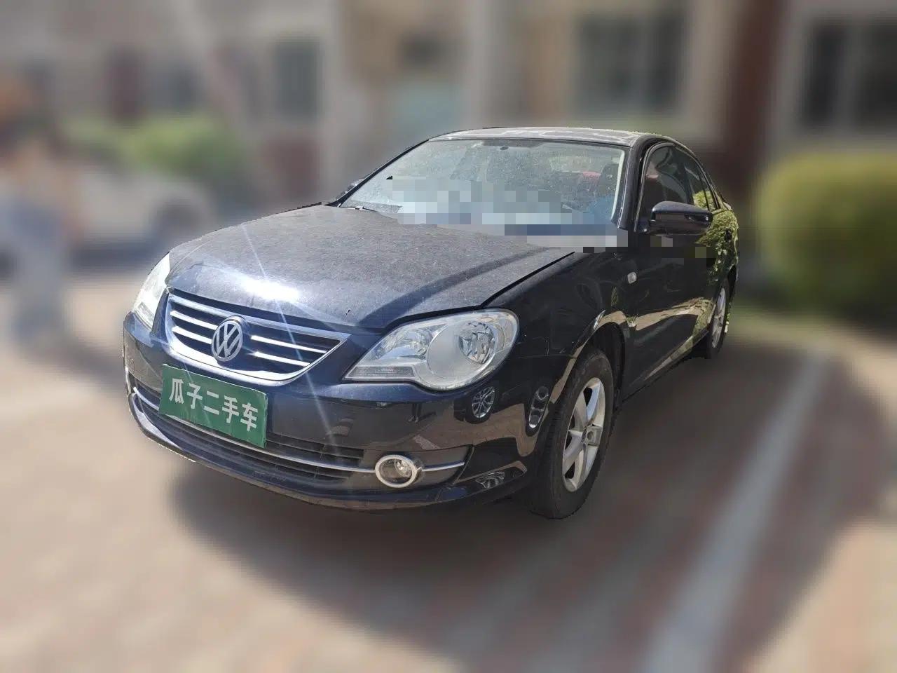 Volkswagen Bora 2012 1.6L Manual Fashion Edition — миниатюра 1