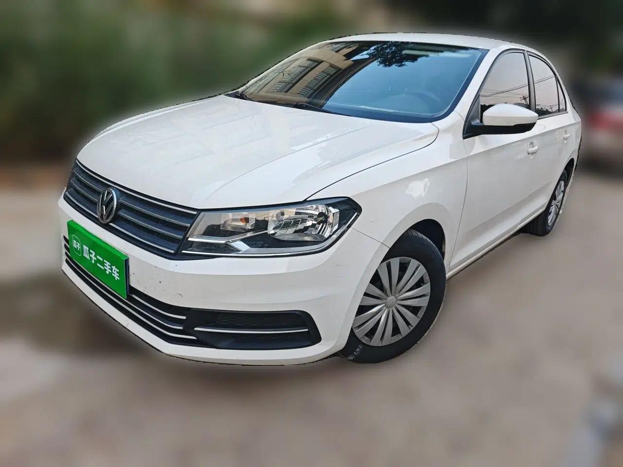 Volkswagen Santana 2021 1.5L Manual Fashion Edition — миниатюра 1