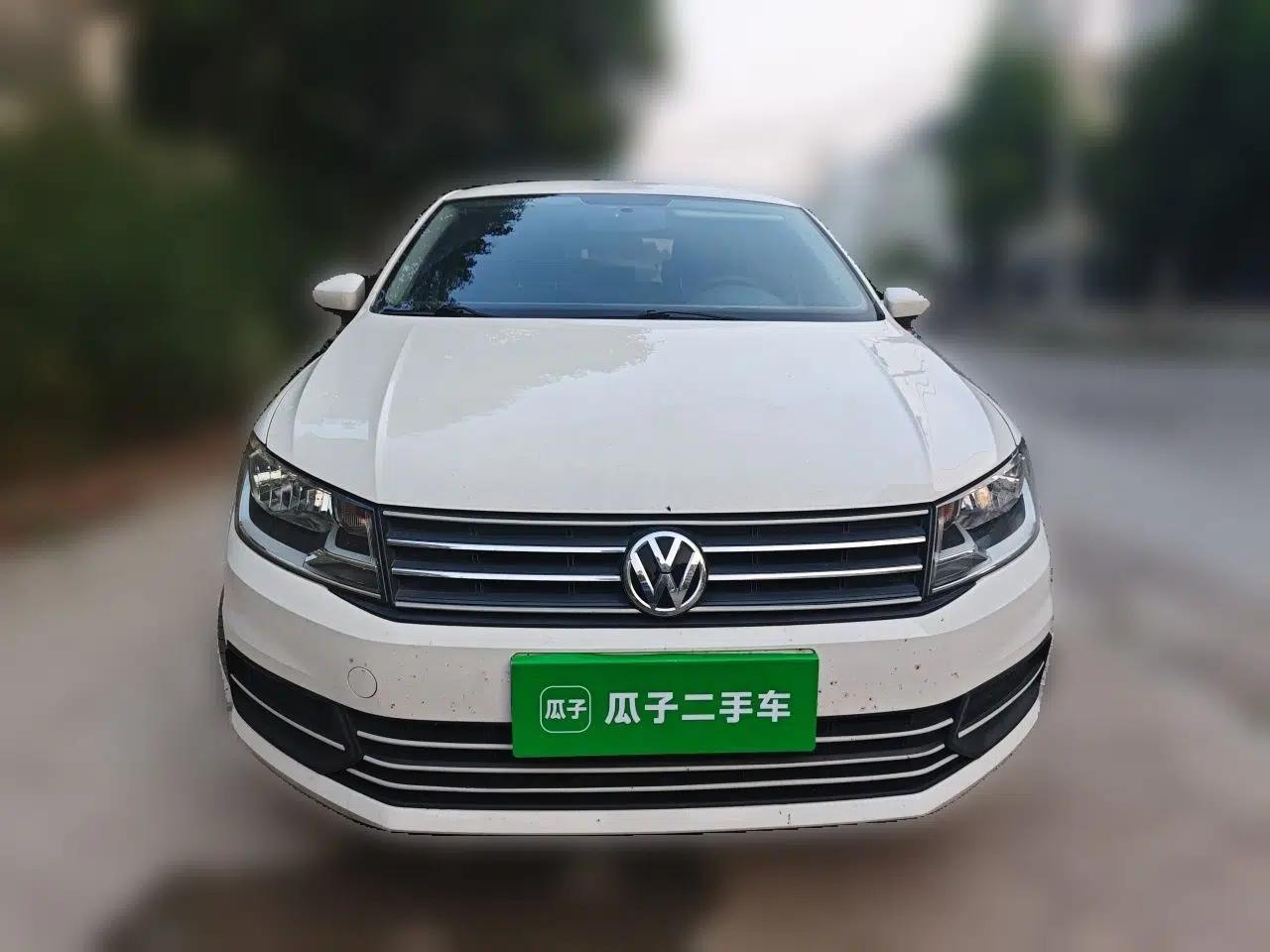 Volkswagen Santana 2021 1.5L Manual Fashion Edition — миниатюра 2