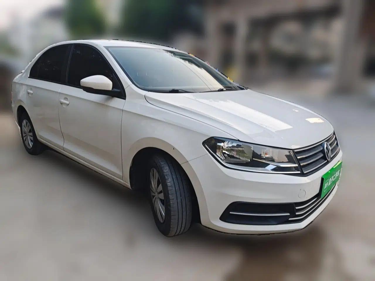 Volkswagen Santana 2021 1.5L Manual Fashion Edition — миниатюра 3