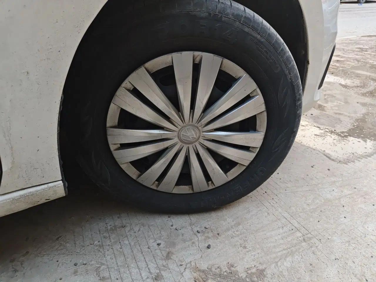 Volkswagen Santana 2021 1.5L Manual Fashion Edition — миниатюра 8