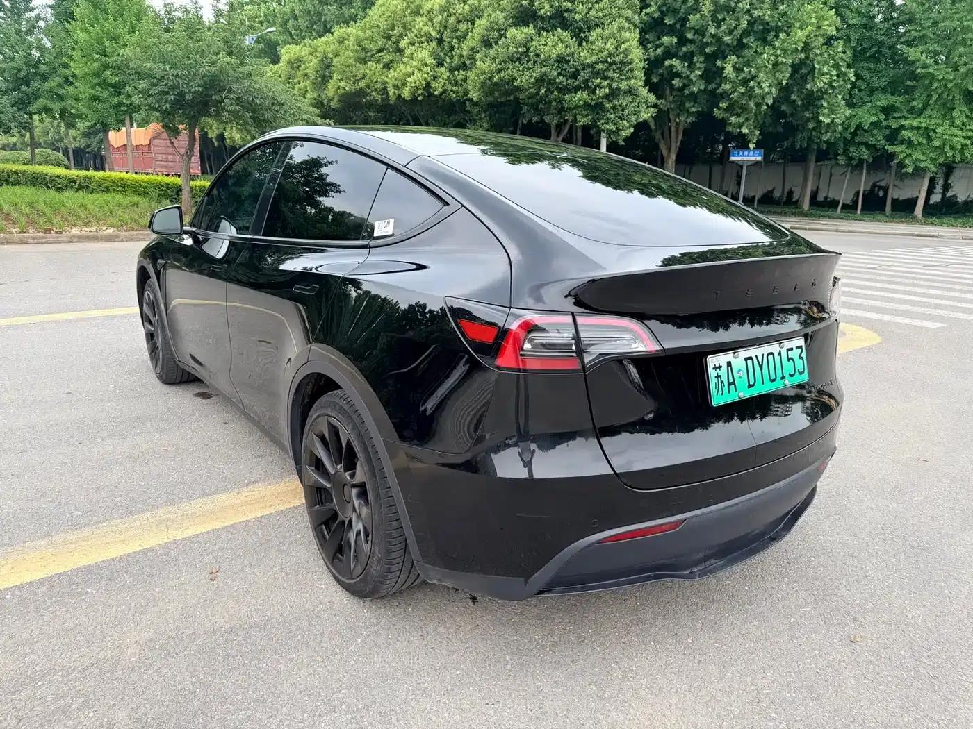 Model Y 2023 Rear-Wheel Drive — миниатюра 7