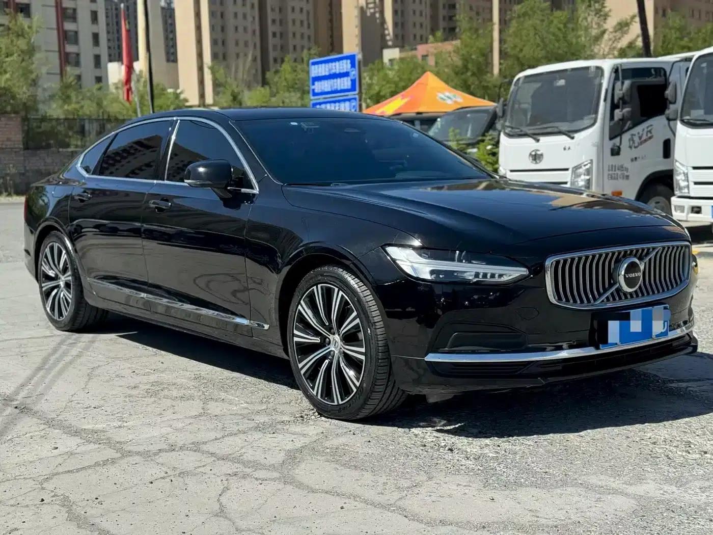 2024 Volvo S90 B5 Inscription Luxury Edition — миниатюра 3