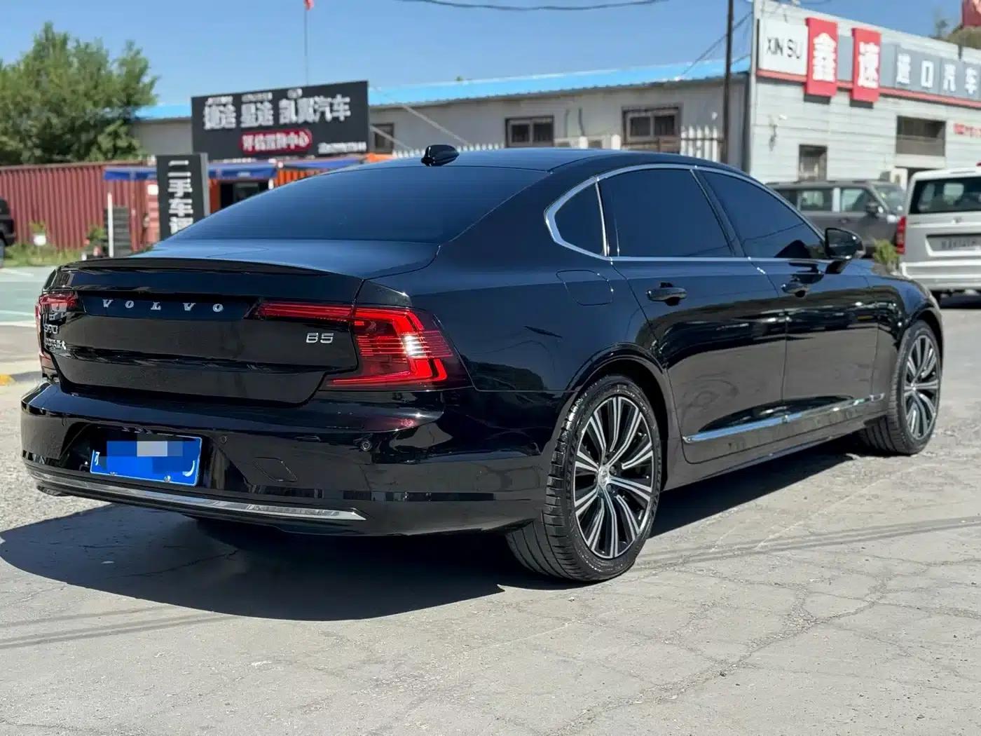 2024 Volvo S90 B5 Inscription Luxury Edition — миниатюра 9