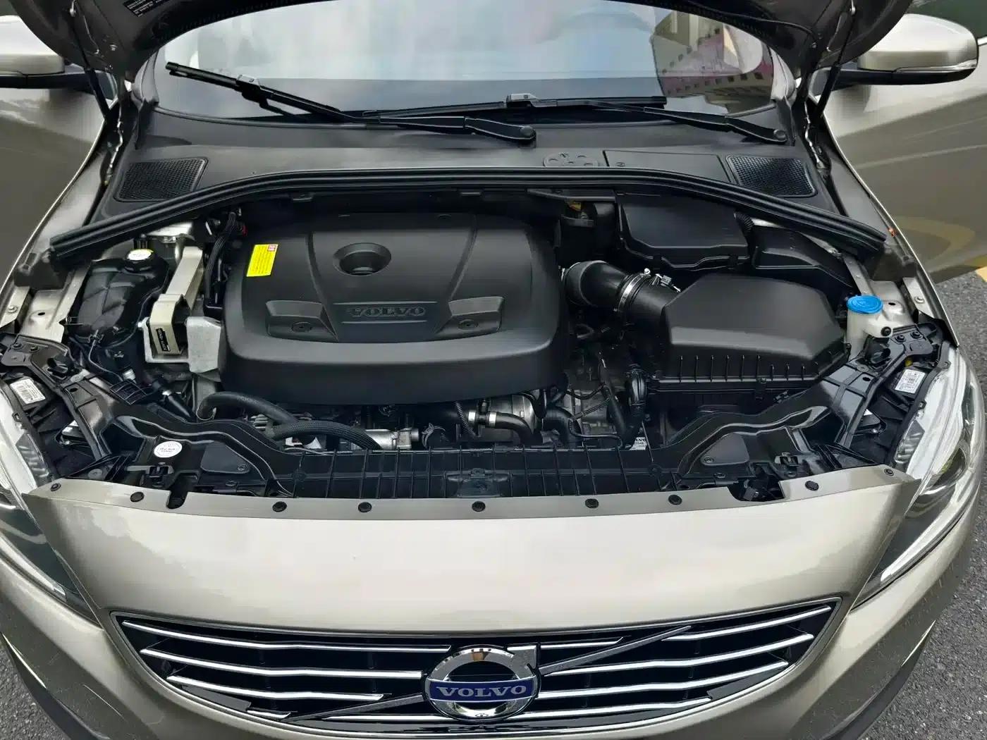 2016 Volvo S60L T5 Smart Edition — миниатюра 16