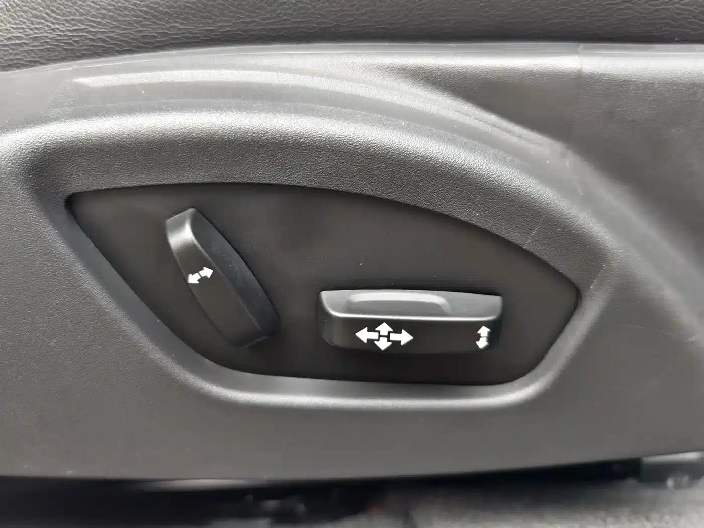 2016 Volvo S60L T5 Smart Edition — миниатюра 20