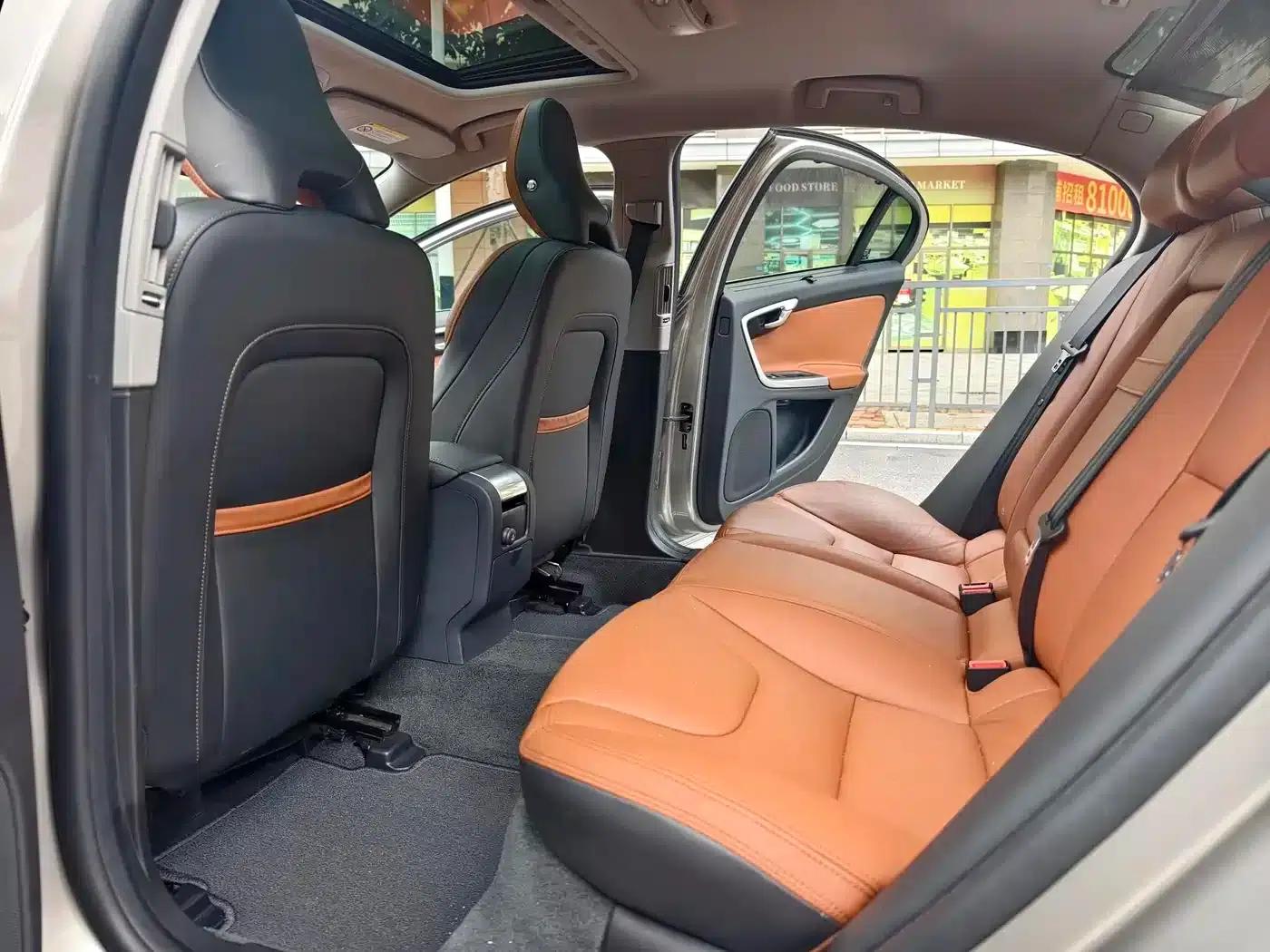 2016 Volvo S60L T5 Smart Edition — миниатюра 5