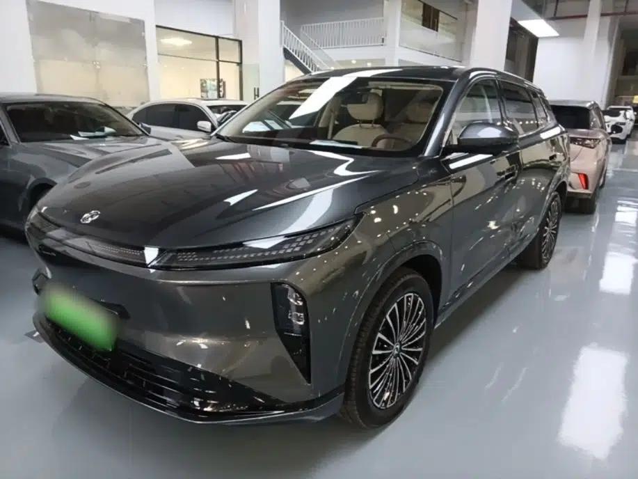 Dongfeng Aeolus L8 2025 Model 185KM Dream Edition — миниатюра 1