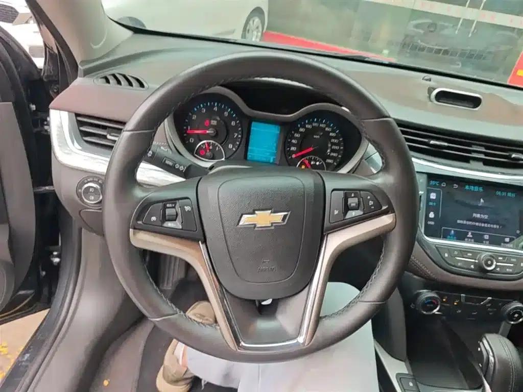 2016 Chevrolet Malibu 2.0L Automatic Luxury Edition — миниатюра 11